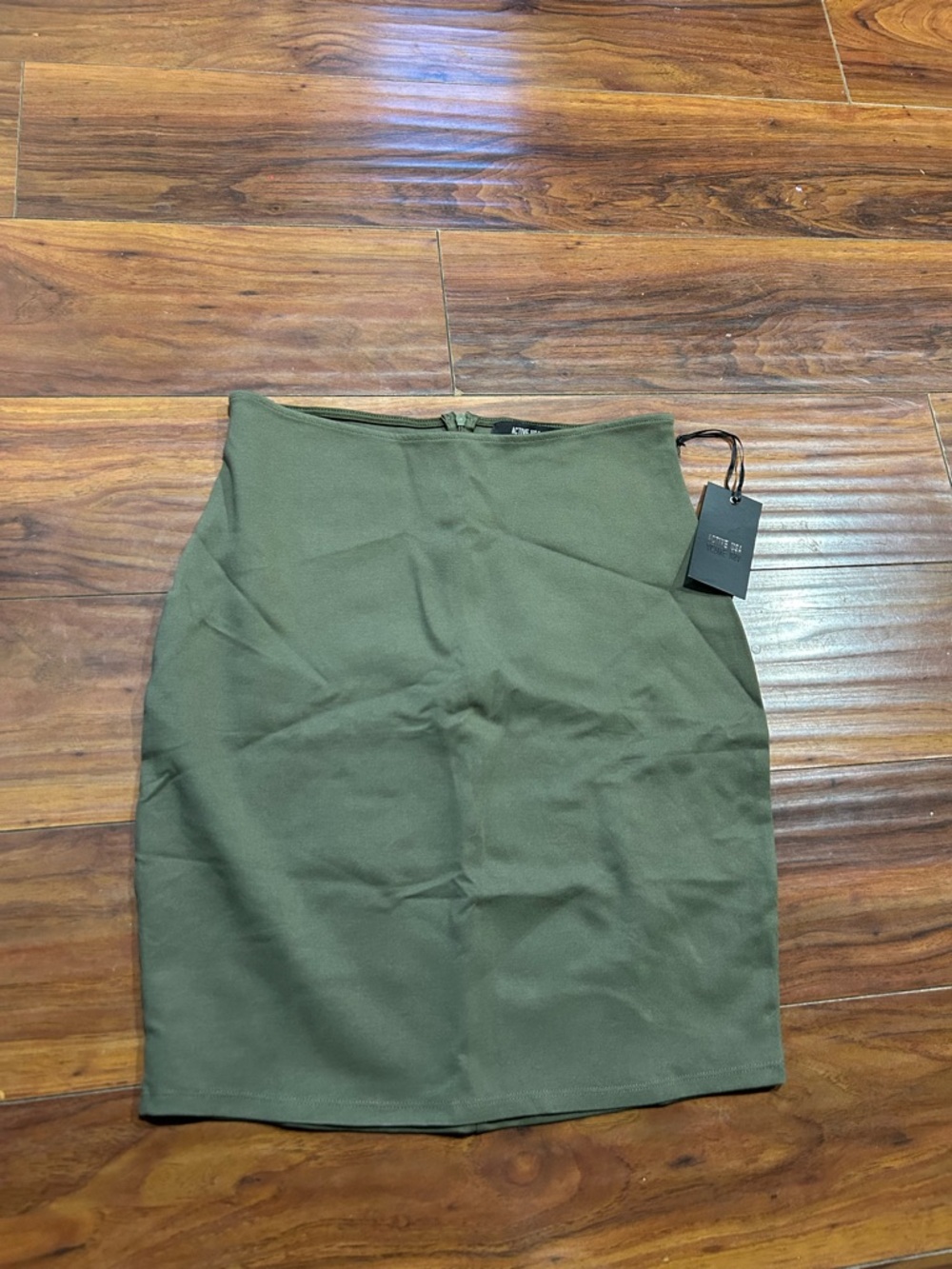 Active USA Olive Pencil Skirt Size Large